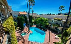 brentwood-plaza-15724