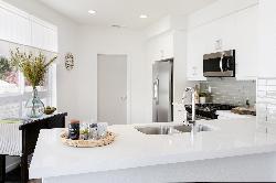 cahuenga-18-33606