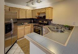 california-rose-court-48950