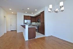 capri-sherman-oaks-42157
