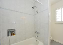 centinela-crest-33681