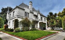 chateau-beachwood-34550