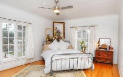 chateau-beachwood-34563