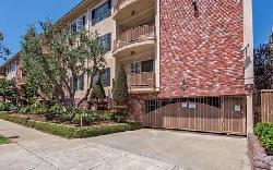 colonial-house-west-la-48250
