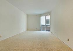 corning-court-29651