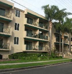 country-club-condominiums-13635