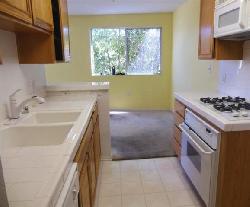 country-club-condominiums-13650