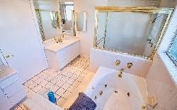 croft-plaza-22955