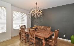 dickens-crest-37862