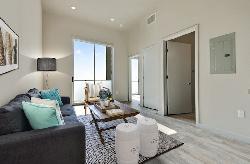 e-on-grand-28271
