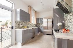 elm-drive-condos-48213