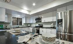 falcon-hill-23609