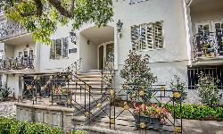 fleur-de-lis-brentwood-20905