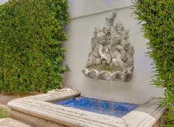 fleur-de-lis-brentwood-20906
