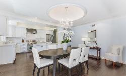 fleur-de-lis-brentwood-20908