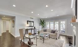 fleur-de-lis-brentwood-20910