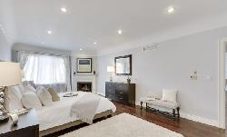 fleur-de-lis-brentwood-20920