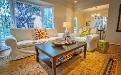 flores-house-22527