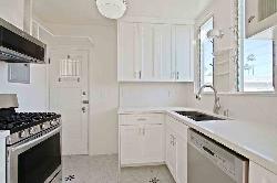 four-gables-42397