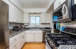 glendon-palms-42789