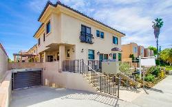 hampton-court-pasadena-32741