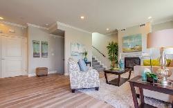 hampton-court-pasadena-32744