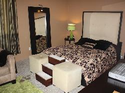 hawthorne-regency-34207