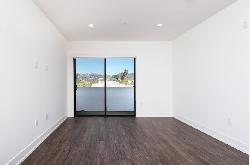 hayworth-hyde-28633