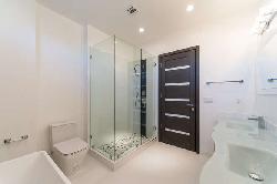 hazeltine-five-23460