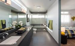 hollywood-colony-35602