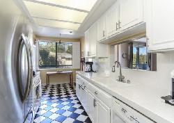 holmby-view-33293