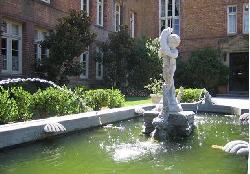 la-fontaine-22971