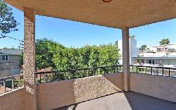 la-grange-plaza-26387