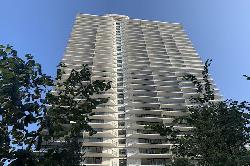 landmark-los-angeles-46090