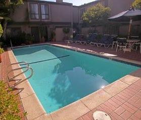 larrabee-townhomes-1772