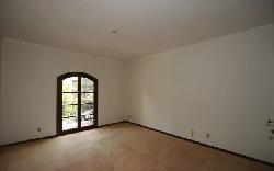 le-faubourg-on-swall-9229