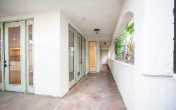 los-feliz-villas-iii-12975