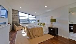 main-at-the-beach-8918