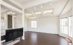 malibu-village-37530
