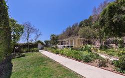 malibu-village-37538