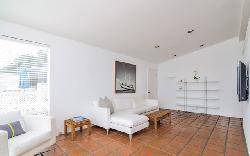 malibu-village-37543