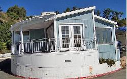 malibu-village-37549
