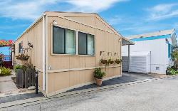 malibu-village-37550