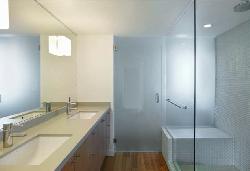market-mews-13080