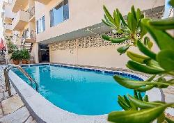 mayfield-plaza-30288
