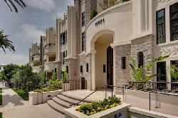 metro-art-brentwood-40783
