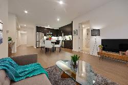 micropolitan-at-larchmont-village-31376
