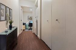 micropolitan-at-larchmont-village-31381