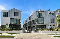 mid-city-court-47907