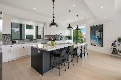 mid-city-court-47922